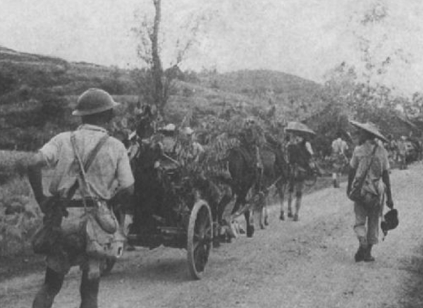 1944年“猛張飛”接到突圍命令，沉默一會後：不，我還有60發子彈