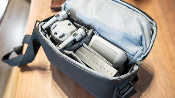 小白初次體驗大疆AIR2無人機(靜態) 小白初次體驗大疆AIR2無人機(靜態)