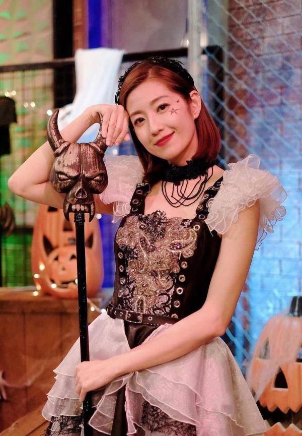 TVB影后陳自瑤,一種令人心動的美 TVB影后陳自瑤,一種令人心動的美