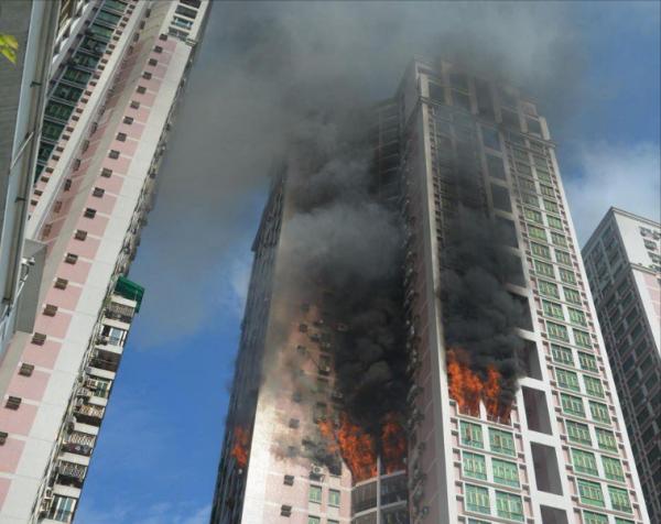 “兩梯四戶”的高層不受歡迎，在被拋棄？建築學家：存在3大硬傷