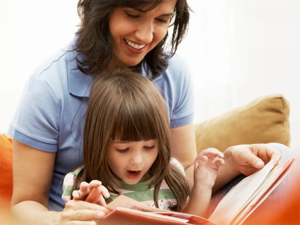 為什麼左被叫作「左」右叫作「右」,該如何回答三歲孩子? 為什麼左被叫作「左」右叫作「右」,該如何回答三歲孩子?