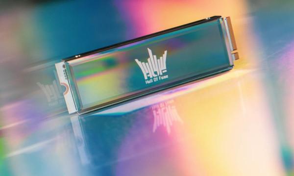 高速SSD舍它其誰，影馳HOF PRO 20固態硬碟瞭解一下