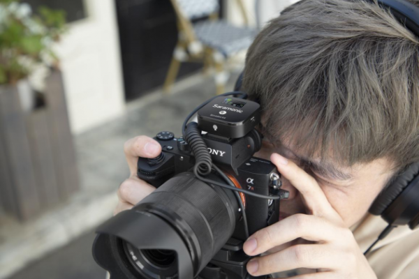 為精簡而“聲”—楓笛Blink900迷你雙通道無線麥克風系統正式釋出