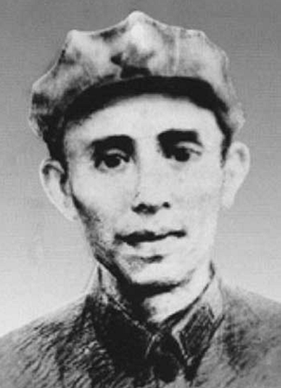 1957年遵義發現一具烈士遺骸，彭德懷得知後淚流滿面：終於找到了