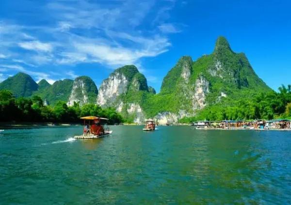 美！桂林山水甲天下 陽朔堪稱甲桂林 人間仙境美如畫 人間仙境