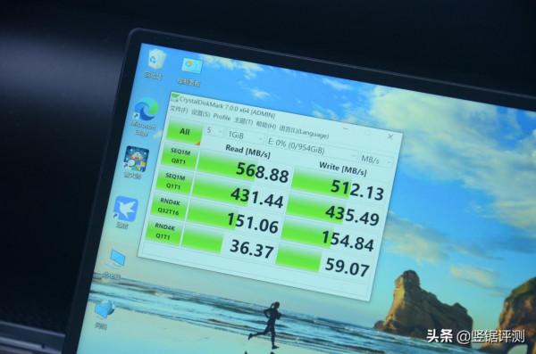 僅重35克，每秒500MB寫速！愛國者aigo S7 Pro移動固態硬碟開箱體驗