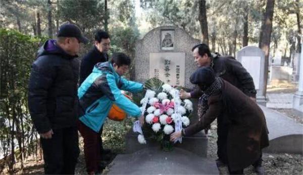 一代名伶劉喜奎:遭數位軍閥爭搶囚禁,晚年受周總理邀請任教學校 一代名伶劉喜奎:遭數位軍閥爭搶囚禁,晚年受周總理邀請任教學校