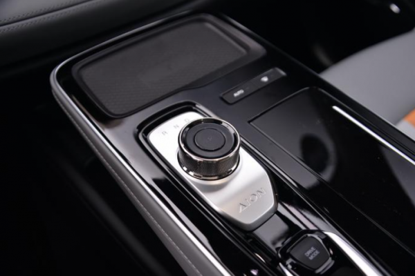 加價一萬多 2022款廣汽埃安AION S Plus上市 值得買嗎