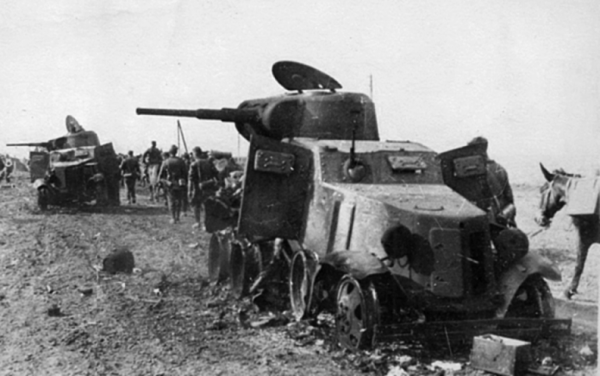 3天斷送40萬將士性命,7天丟掉整個戰區,蘇聯庸才大將巴甫洛夫 3天斷送40萬將士性命,7天丟掉整個戰區,蘇聯庸才大將巴甫洛夫