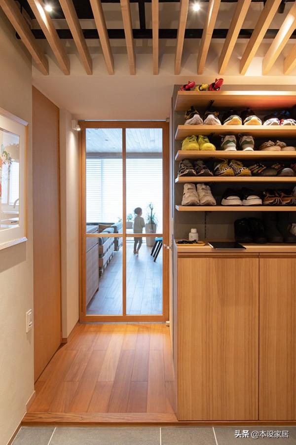 看了他83㎡小宅才知道什麼叫高雅，全屋沒有一絲俗氣，溫馨又實用