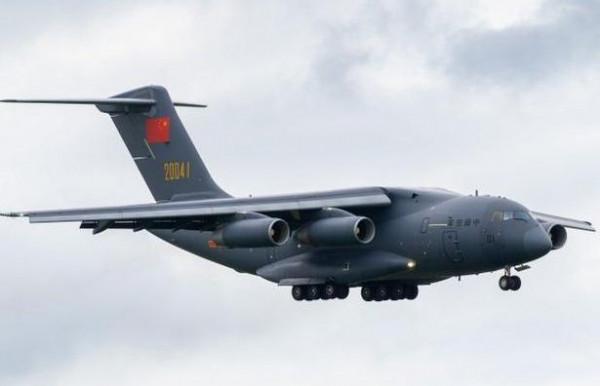 整整16萬套！新型過冬被裝搭乘3架胖妞“運-20”直飛西部一線部隊