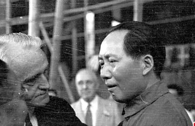 1945年重慶談判,蔣介石讓毛澤東當省長,毛主席如何回應? 1945年重慶談判,蔣介石讓毛澤東當省長,毛主席如何回應?