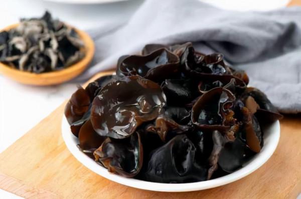 冬天，分享5道下飯菜，葷素搭配，下飯好吃，再不擔心冬天沒菜吃