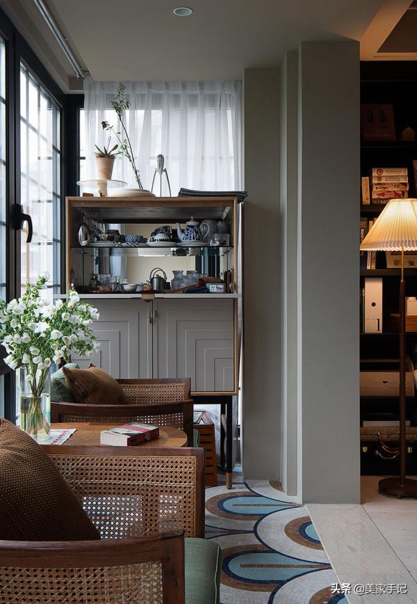 堅持摒棄客廳,不買沙發茶几!這對夫妻的家,成了裝修界的教科書 堅持摒棄客廳,不買沙發茶几!這對夫妻的家,成了裝修界的教科書