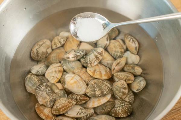 冬天犯懶不怕！有口鍋就能做，隨便煮煮鮮得眉毛掉下來