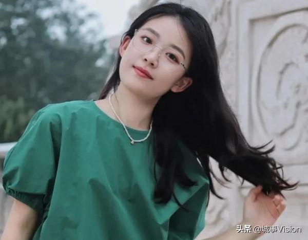 愜意自在丨逃離城市計劃的鄉村氣息綠色連衣裙