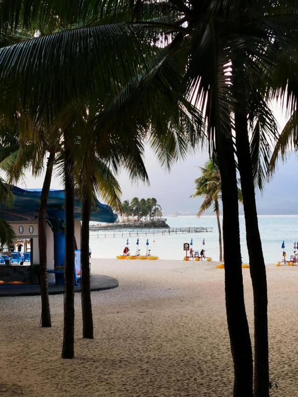 西江月（難忘海南風光）