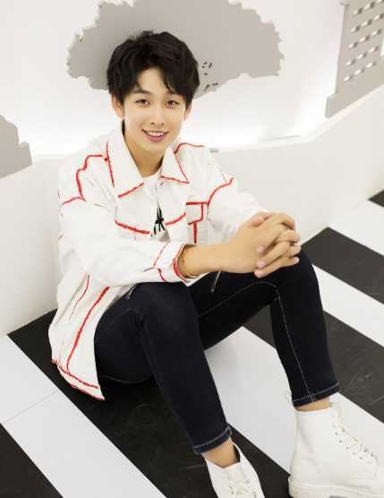 湖南跨年晚會嘉賓曝光,主持陣容大換血,四大頂流都在,流量穩了 湖南跨年晚會嘉賓曝光,主持陣容大換血,四大頂流都在,流量穩了