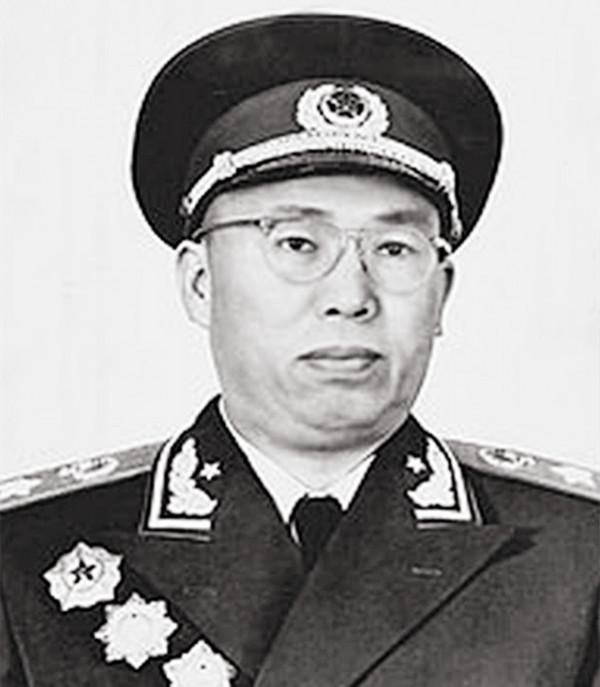 梁興初曾做何事引林彪偷笑,挨羅榮桓評“長不大”? 梁興初曾做何事引林彪偷笑,挨羅榮桓評“長不大”?