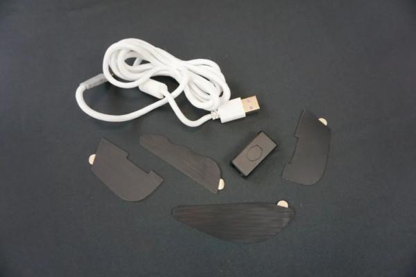 輕巧之餘，相容性好！酷冷至尊天魁星無線版輕量化遊戲滑鼠