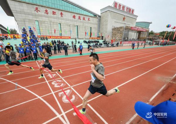 聚焦實戰，這場軍事體育運動會超燃