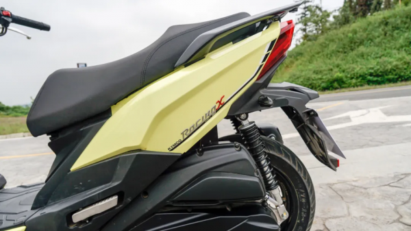 運動休閒踏板 傳承雷霆王水冷動力 1.88萬元光陽RacingX150靜態測評