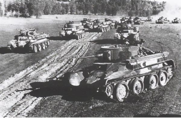 3天斷送40萬將士性命,7天丟掉整個戰區,蘇聯庸才大將巴甫洛夫 3天斷送40萬將士性命,7天丟掉整個戰區,蘇聯庸才大將巴甫洛夫