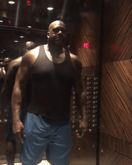 奧尼爾的肌肉有多不真實？手臂肌肉像充氣 小腿纖細似少女