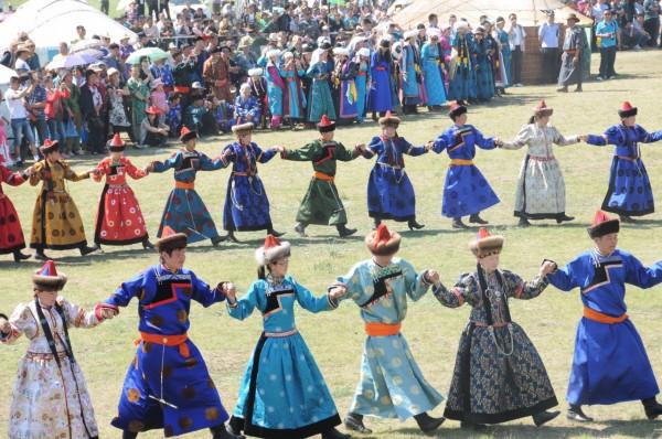 致力於復國的慕容復以鮮卑人自居，那麼鮮卑究竟是怎樣一個民族