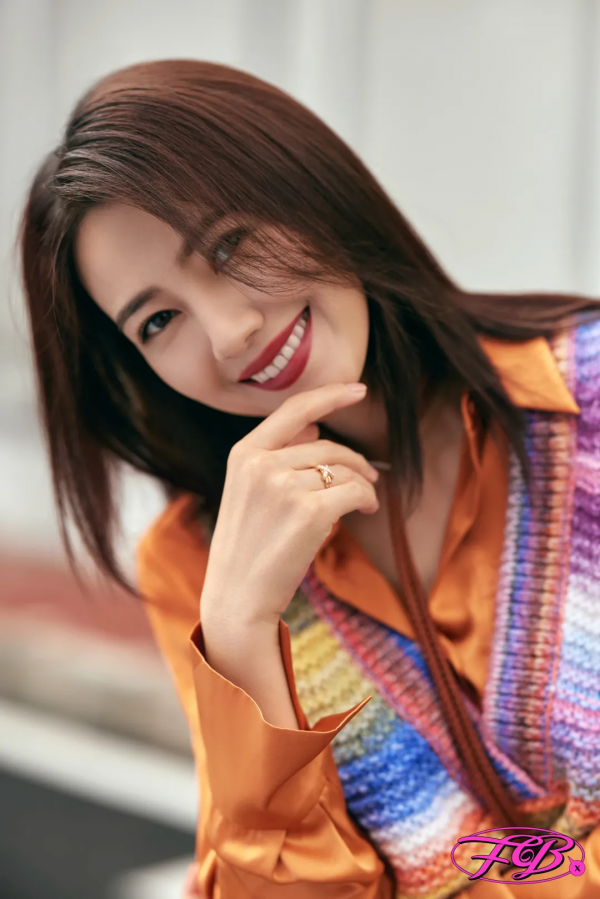 高圓圓｜用隨性與淡然詮釋溫柔的力量