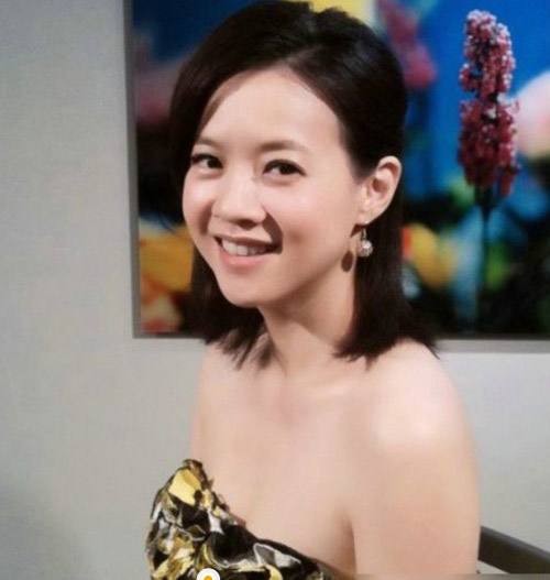 曾志偉大女兒曾寶儀：在父母離婚的陰影中長大，48歲仍未婚