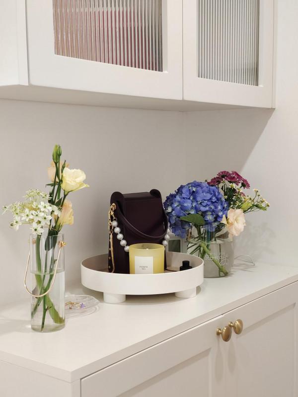 65㎡奶油色和原木色搭配，打造自然舒適的家