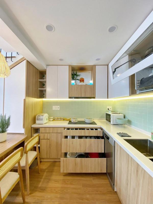 破舊商鋪租不出去,花費24萬重建躍層自住,為什麼不多蓋幾層? 破舊商鋪租不出去,花費24萬重建躍層自住,為什麼不多蓋幾層?