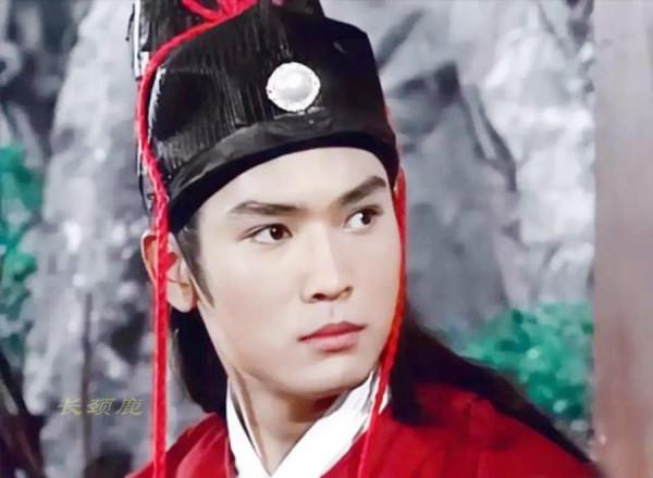 港臺明星別總在“失誤”後道歉，不如好好向那些愛國藝人學習一下