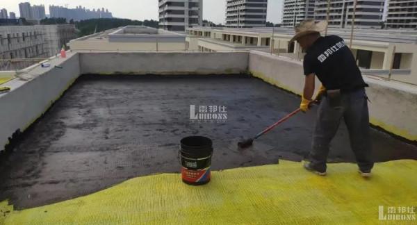 屋面卷材為什麼起鼓、開裂？