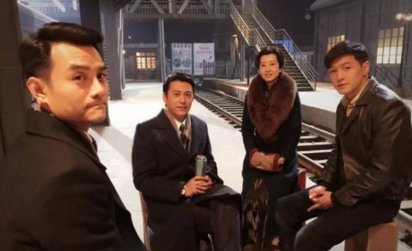 積壓4年，《偽裝者2》演員也大換血故事也變了，網友：換個名