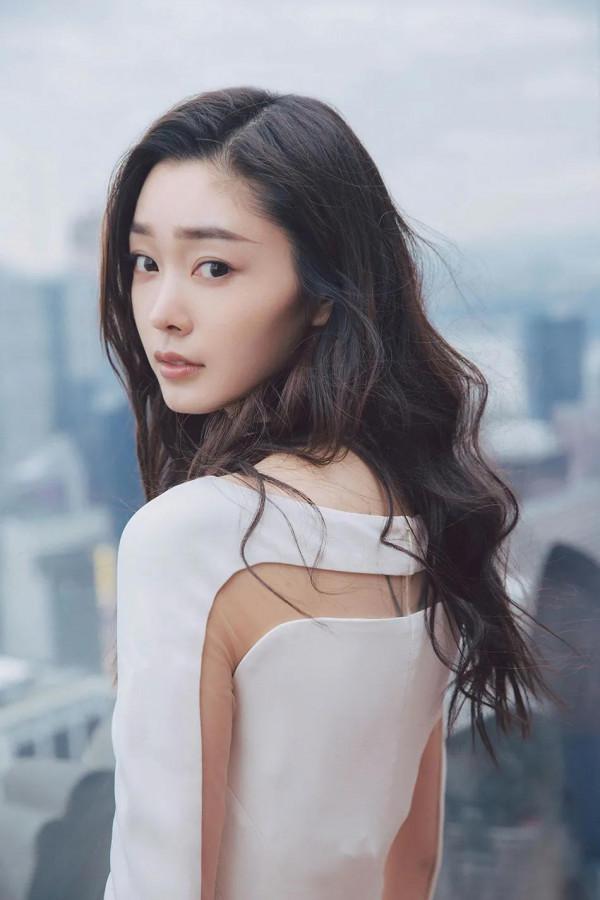 宋軼，擁有似水柔情的少女氣息