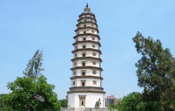 德國遊客拍下河北“開元寺塔”的照片！網友：中國古建築很出眾