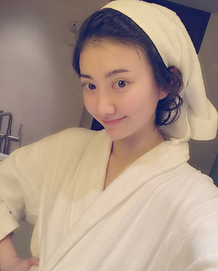 景甜背後的金主之謎，時間回到10年前，各種謠言不攻自破