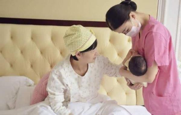 母乳餵養的媽媽,牢記幾個飲食原則,乳汁營養還能讓媽媽減肥瘦身 母乳餵養的媽媽,牢記幾個飲食原則,乳汁營養還能讓媽媽減肥瘦身