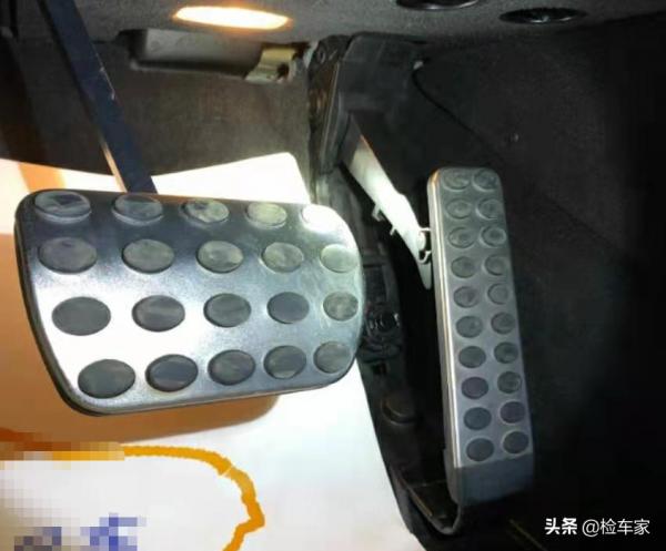 身高不夠氣場來湊，小姐姐花140萬買輛賓士大G，賣家：我大意了