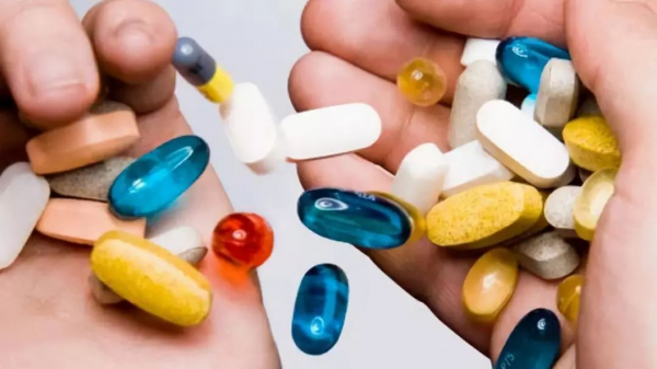 60歲以上老年人，想健康長壽，要多注意補充哪些營養？一文說清