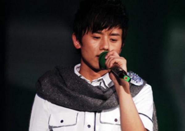 人前貴公子，人後“靠女人上位”？這5位男星，都曾被叫軟飯男