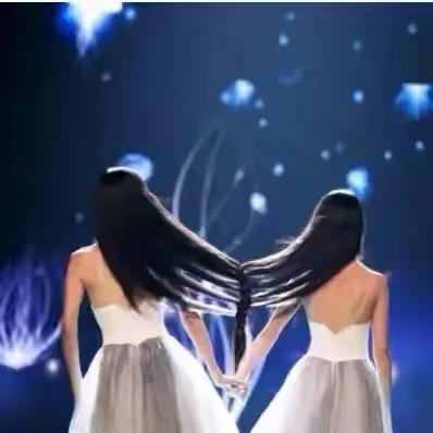 小彩旗為何突然不&OpenCurlyDoubleQuote;紅&rdquo;了？看她幹過的那些事兒 就一點都不奇怪了