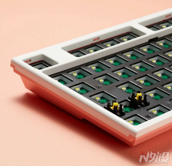 黑峽谷X3將迎來新升級 三模熱插拔安排了