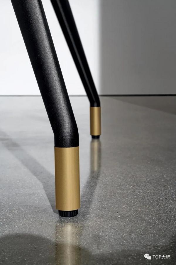 義大利SOVET ITALIA傢俱新品，致敬極簡