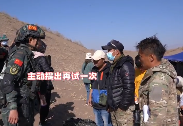 28歲女演員拍戲被流沙淹沒,急救後脫離危險,崩潰過後要求重拍 28歲女演員拍戲被流沙淹沒,急救後脫離危險,崩潰過後要求重拍