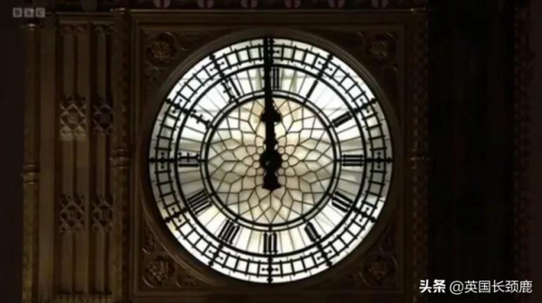 2022跨年夜全球煙火大比拼：倫敦跨年依舊空前精彩