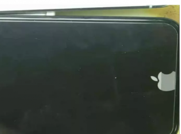 顯示不正常 蘋果圖示到底部