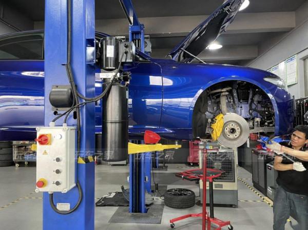 為操控入手阿爾法·羅密歐Giulia 改裝杯士後讚不絕口